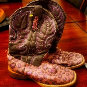Girls cowboy boots